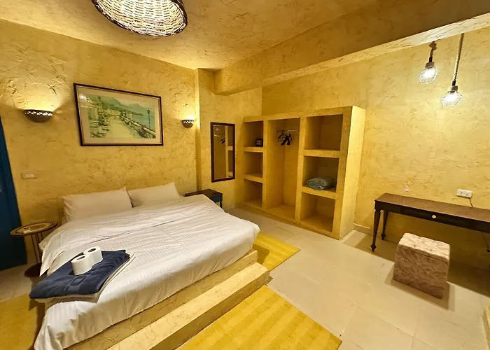 Апартаменты 2 Bedrooms # 20 The Upgraded